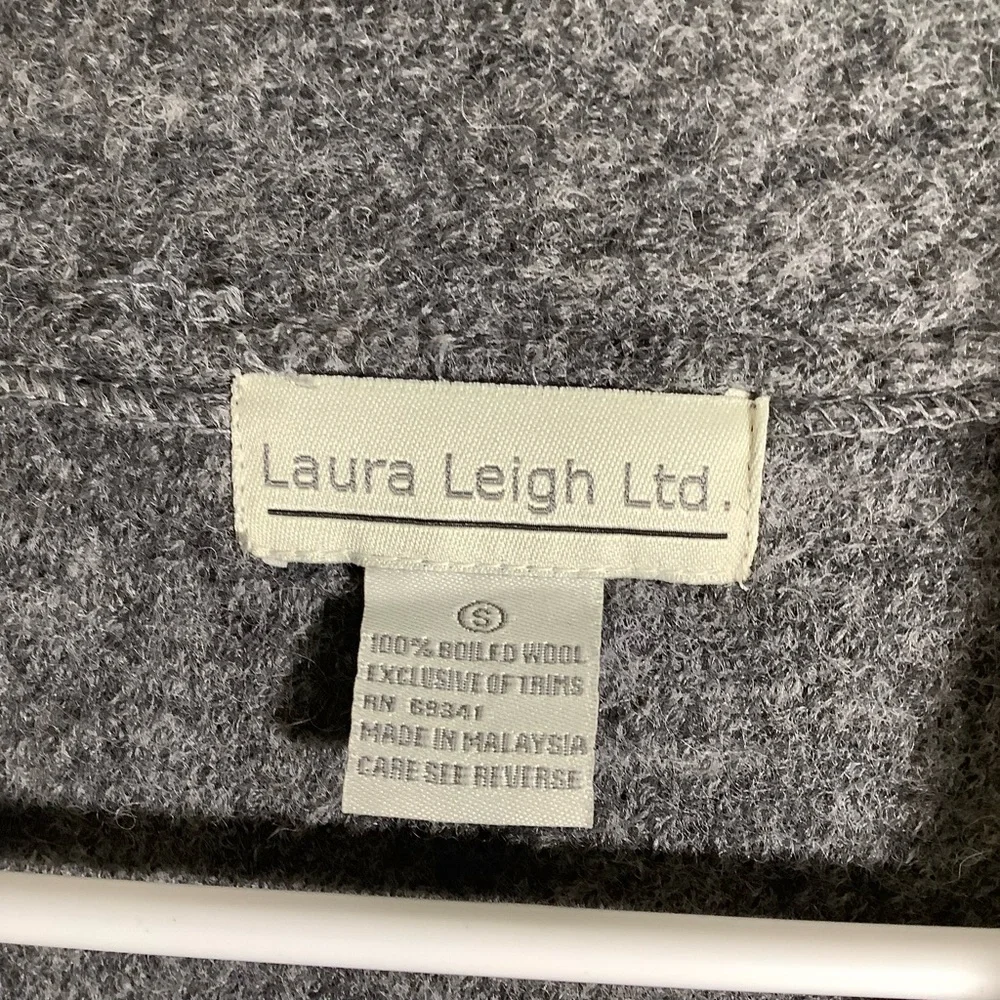 Laura Leigh Ltd. Grey Boiled Wool Zip Up Sweater Snowflakes